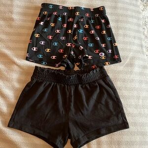 (2) Pairs of Girls Shorts Size 5